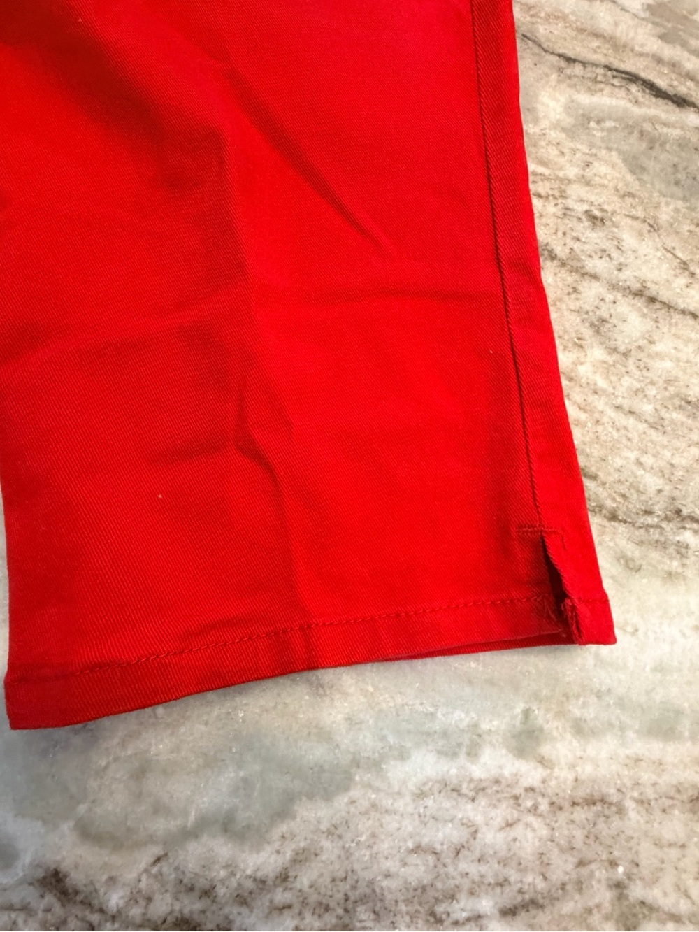 Gloria Vanderbilt Amanda Size 8 Red Stretch Capri Jeans Cropped Pants - Picture 2 of 12